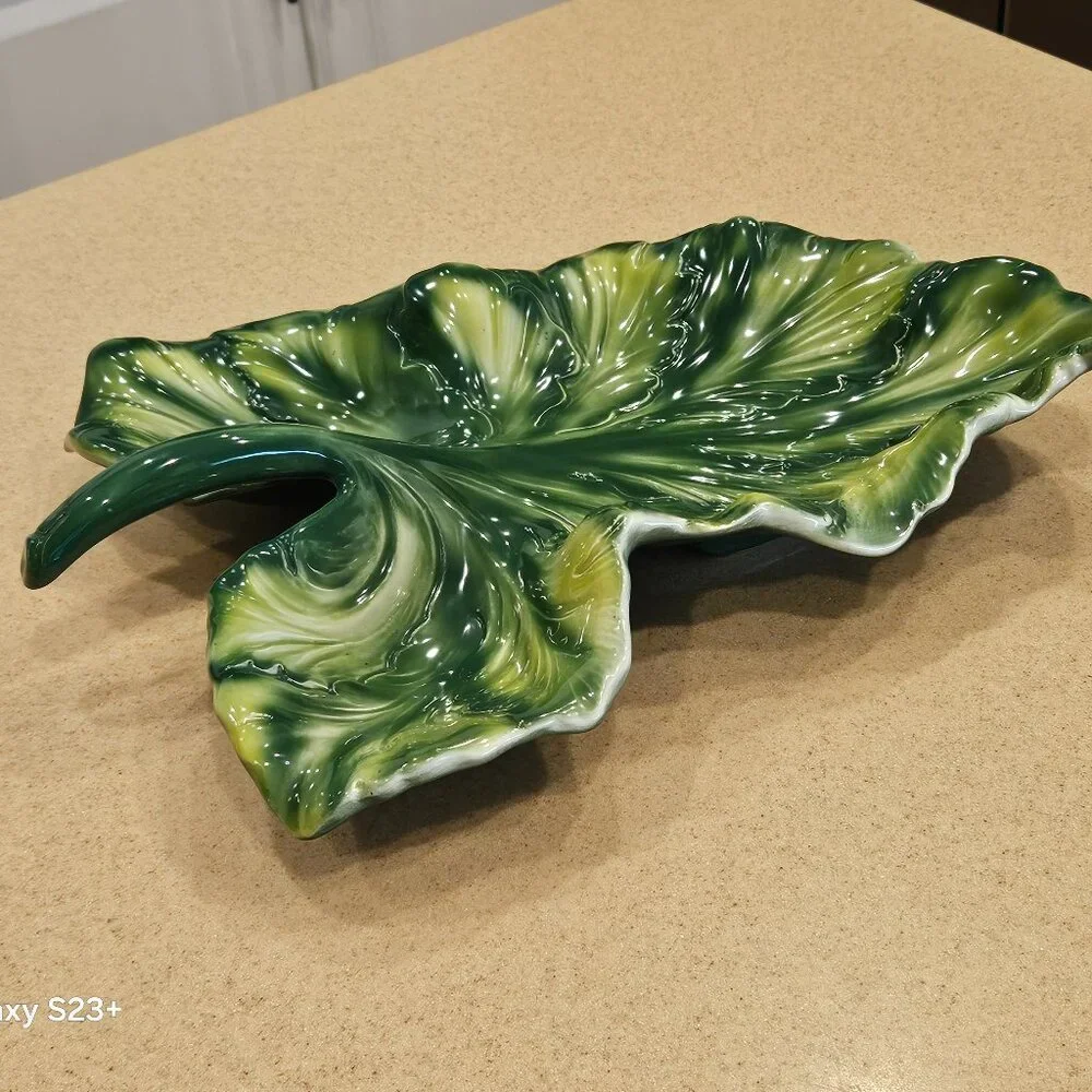 VINTAGE ITALIAN MAJOLICA VIETRI GREEN FOLIAGE CABBAGE LEAF SERVING DISH BOWL